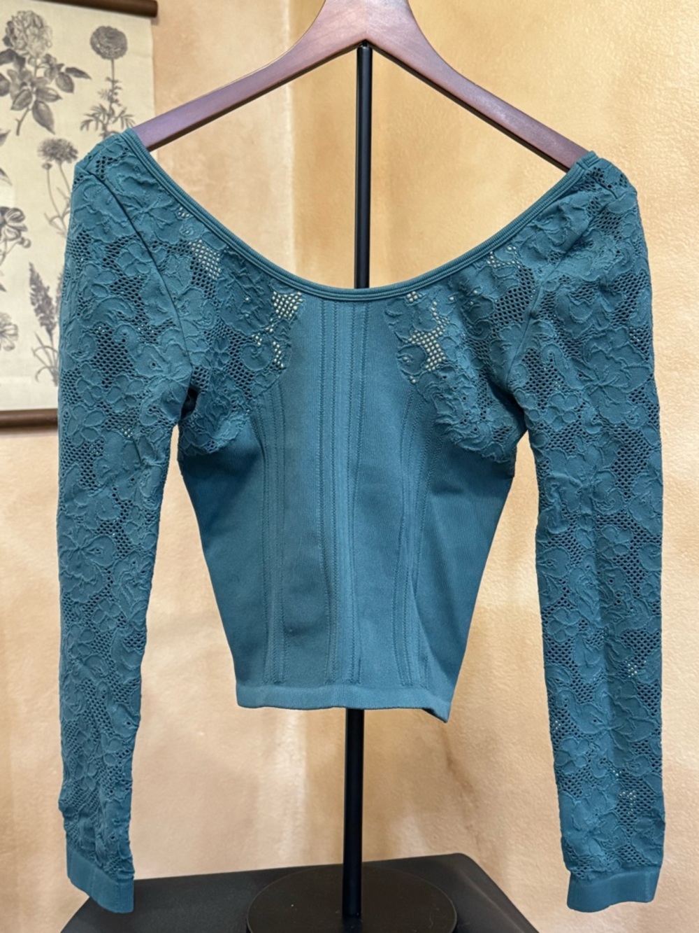 UO/Out From Under Suraya Pointelle + Ribbed Seamless Knit Long Sleeve Top